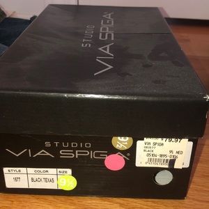 Heavily worn via spiga leather loafers